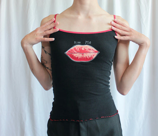 90's Kiss Me BB Tank