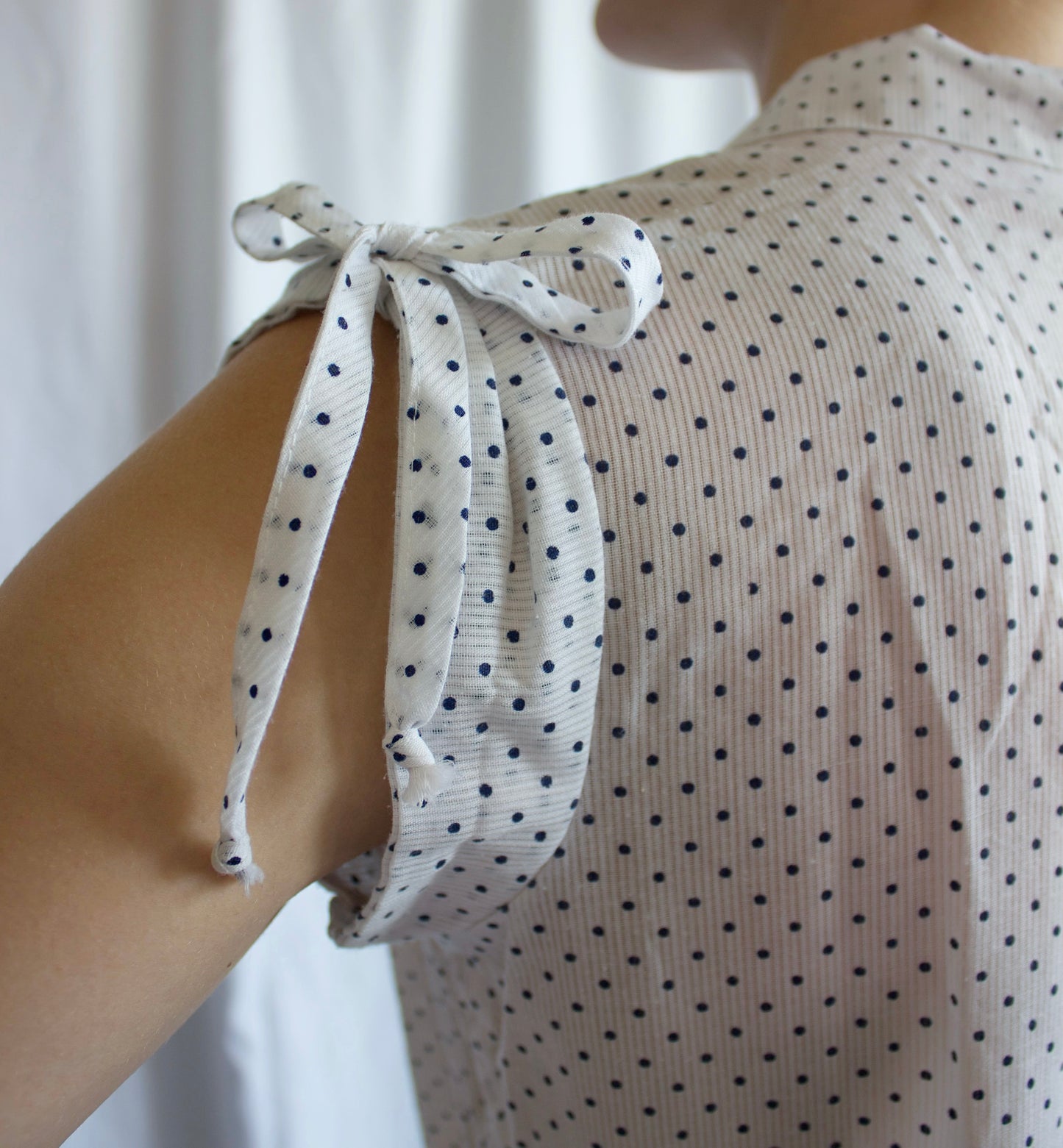 50's Dainty Blouse